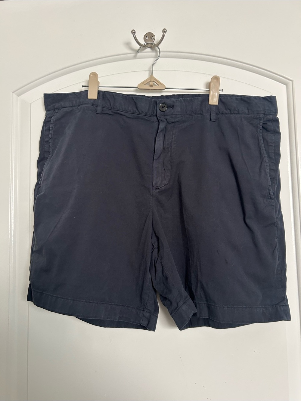 Theory Men's Navy Shorts Cotton Blend Size 38 Classic Preppy Minimalist Beach